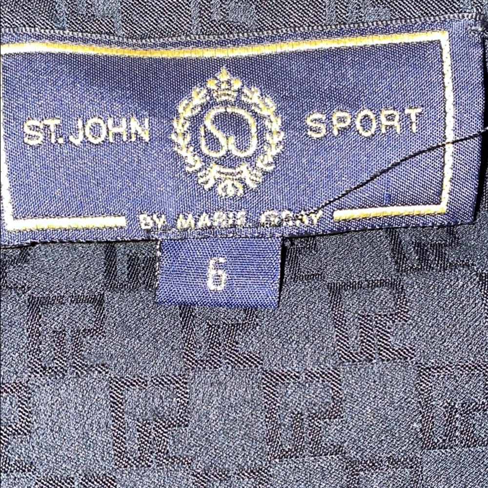Saint John Sport black jacket with white trim. - Picture 6 of 6